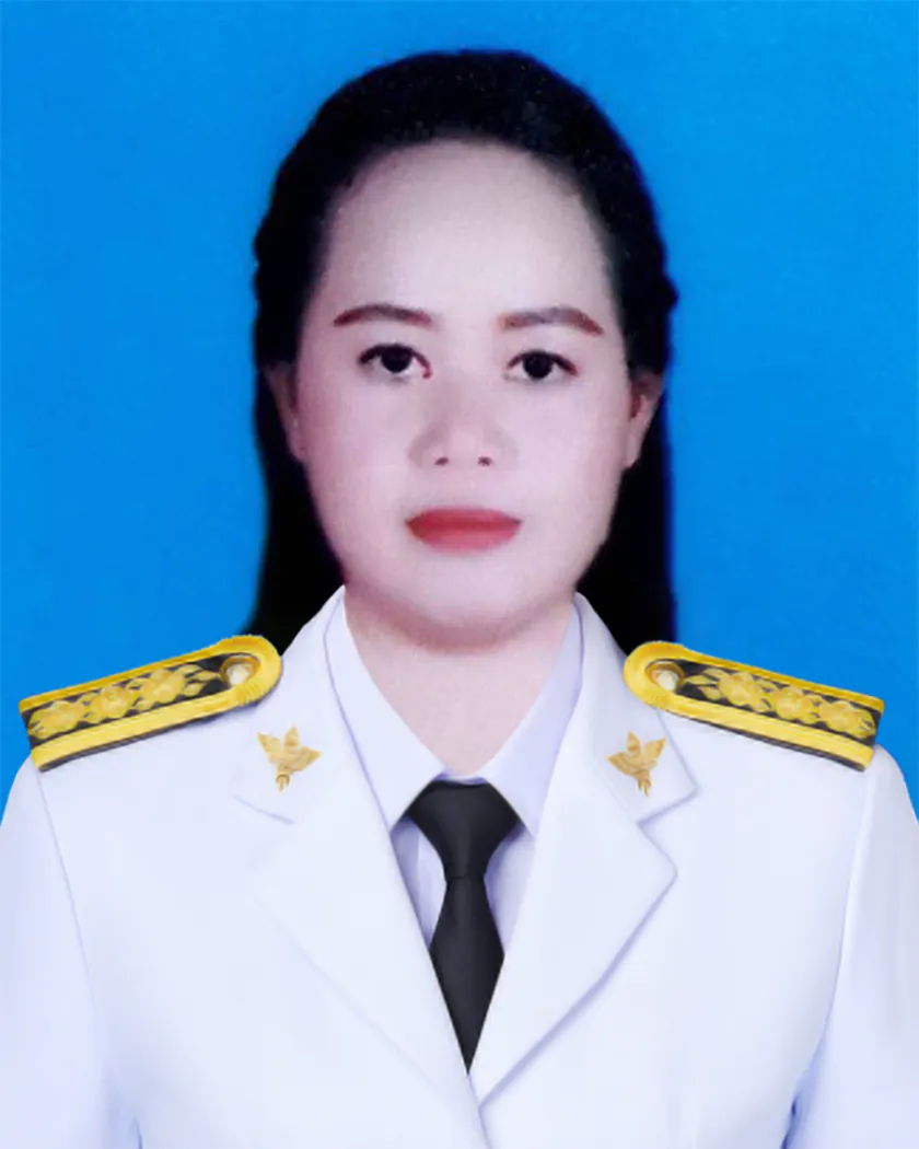 นางวรุณรัตน์ วัฒนพันธ์